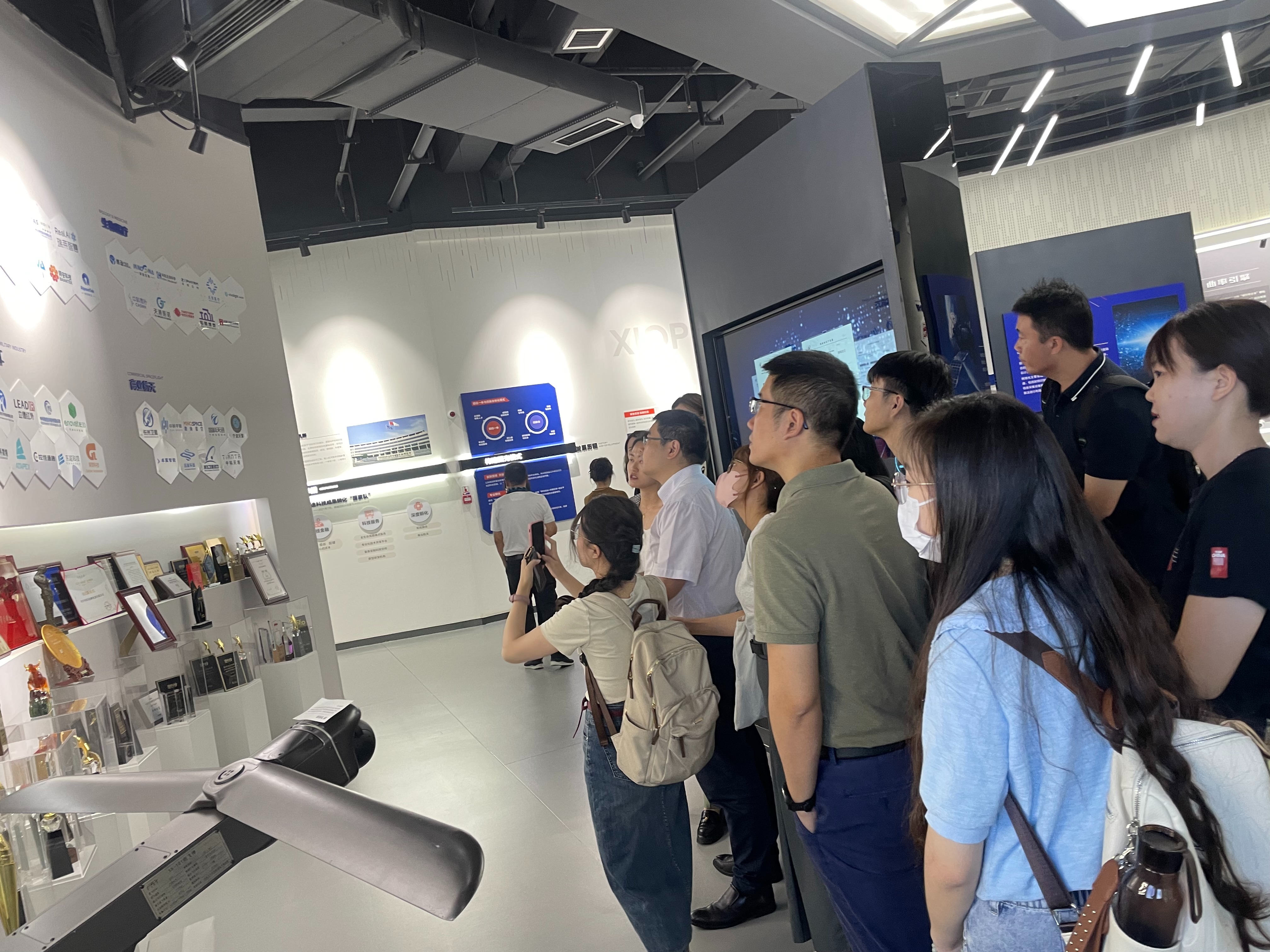 公司荣获「国家级专精特新小巨人企业」称号